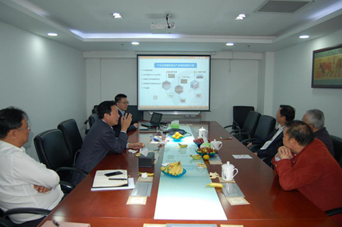 工(gōng)信部運行(xíng)監測協調局、中物(wù)聯領導莅臨中物(wù)華商指導工(gōng)作(zuò)